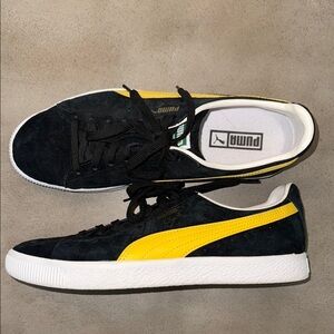 Puma Black and Yellow Sneakers